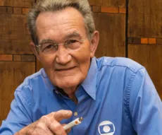 Morre Léo Batista, voz marcante da Globo, aos 92 anos