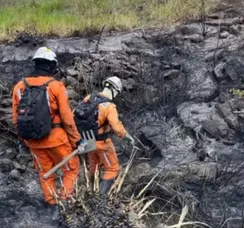Chapada Diamantina: bombeiros controlam incêndio de grandes proporções