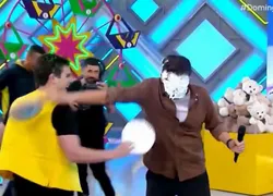 Celso Portiolli leva tortada histórica dos herdeiros de Faustão; VÍDEO