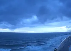 Frente fria se desloca, mas risco de deslizamentos segue em Salvador