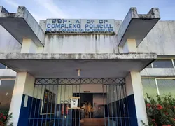 Homem e cachorro são encontrados mortos em quintal de casa na Bahia