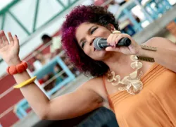 Juliana Ribeiro anuncia música com Nelson Rufino; veja data de estreia