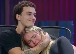 'Power Couple': Bia chora por não saber escrever Gretchen e se dá mal