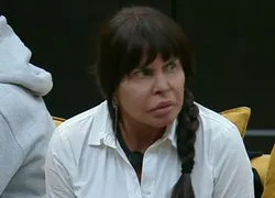 Record se recusa a comentar situação de Gretchen na emissora