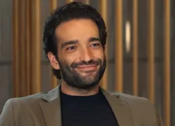 'Vale Tudo': Afonso fica perdido de amor com Fátima após decisão