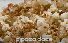 Aprenda a fazer a pipoca doce da Ana Maria Braga; fácil e rápida