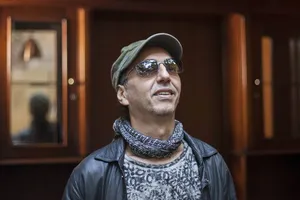 Especial GFM celebra 59 anos de Zeca Baleiro com sucessos na 90,1