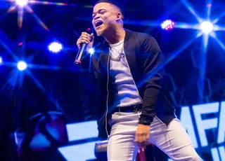 Cantor de arrocha Rafa Diniz morre afogado no Rio São Francisco