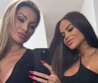 Andressa Urach grava conteúdo adulto com esposa de Nego Di