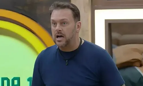 
				
					'A Fazenda 16': Albert expõe estratégia contra Sacha e detona G4
				
				