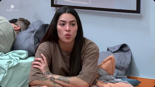 
				
					'A Fazenda 16': Camila rebate Rico Melquiades após deboche com Buda
				
				