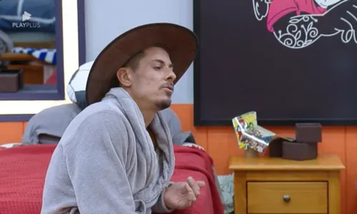 
					'A Fazenda 16': Flor entrega traição, Sacha revela alvos e 7ª roça
				
				