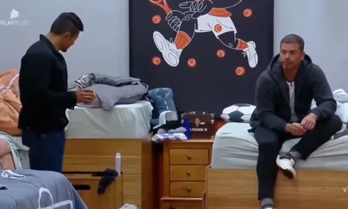 
					A Fazenda 16: Sacha e Gui debocham de Gilsão após estratégia para Roça
				
				