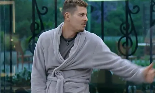 
				
					A Fazenda 16: Sacha Bali faz revelação sobre trajetória no reality
				
				