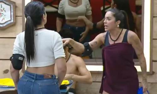 
				
					A Fazenda 16: Vanessa faz ameaça a Luana: 'Vou esfregar na cara dela'
				
				