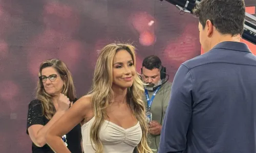 
				
					'A Fazenda 16': Zé Love invade programa na Record e choca Babi Muniz
				
				