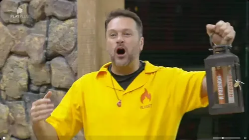 
					A Fazenda 16: Luana acusa Vanessa de sabotar prova e peoas brigam feio
				
				