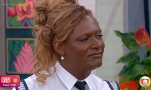 
				
					Ana Maria Braga cai no choro em entrevista com Liniker: 'Me desculpe'
				
				
