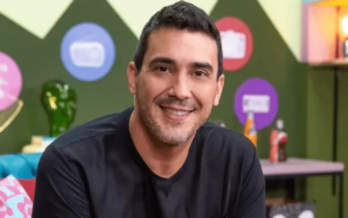 
				
					André Marques rejeita convite da Band para o MasterChef; veja motivo
				
				