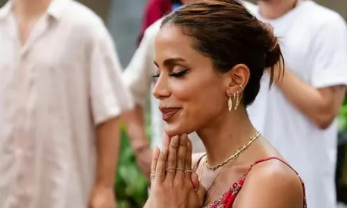 
				
					Anitta cancela show em Campina Grande e motivo vem à tona; leia nota
				
				