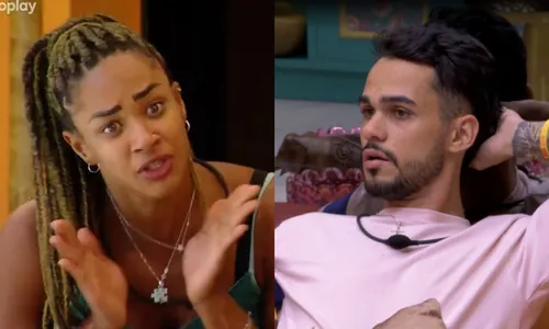 
				
					'BBB 25': Aline expõe mágoa após paredão e detona João: 'Criança'
				
				