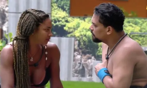 
				
					'BBB 25': Vinícius aconselha Aline e sister se revolta: 'Desaforo'
				
				