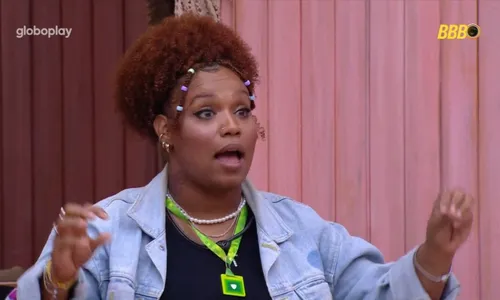 
				
					'BBB 25': Camilla sai em defesa de Mateus e briga com Vitória Strada
				
				