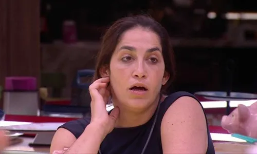 
				
					BBB 25: Daniele Hypolito revela motivo de casamento secreto sem a mãe
				
				