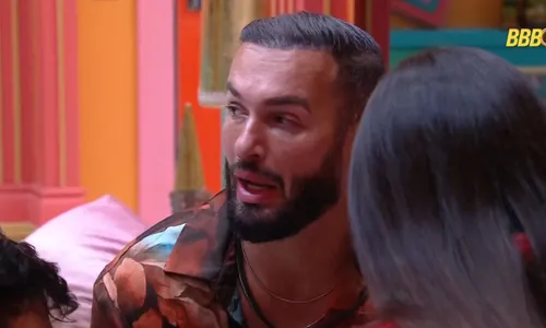 
				
					'BBB 25': Diego Hypólito se desespera com fobia e considera desistir
				
				