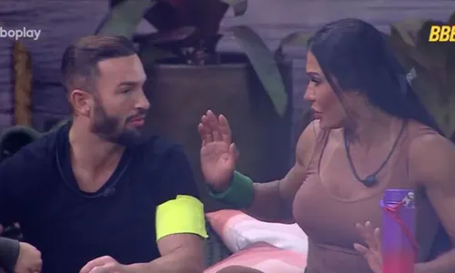 
				
					BBB 25: Gracyanne Barbosa defende Daniele e ameaça: 'Teria batido'
				
				