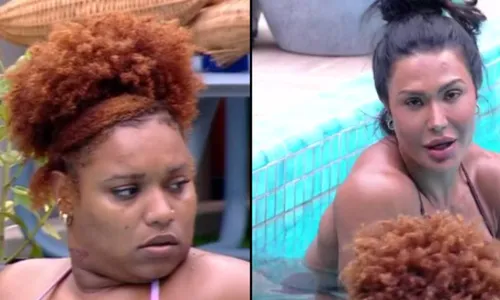 
				
					BBB 25: Gracyanne e Camilla detonam Vitória Strada: 'Me irrita'
				
				