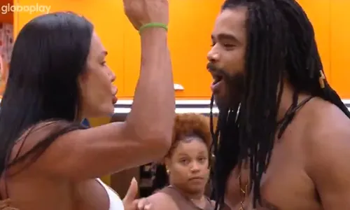 
				
					'BBB 25': Gracyanne Barbosa corta Vilma em briga com Diogo Almeida
				
				