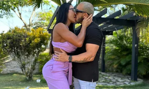 
				
					'BBB 25': Gracyanne revela vida íntima com Belo antes da separação
				
				