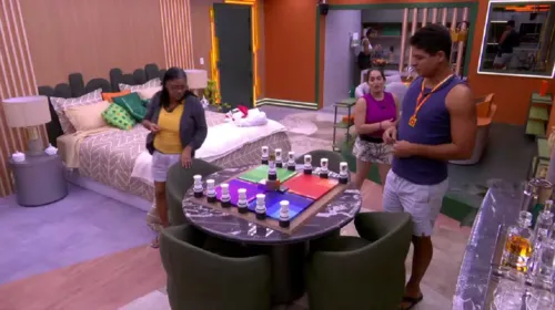 
				
					BBB 25: Guilherme define alvos, sister se desespera e Eva detona Aline
				
				