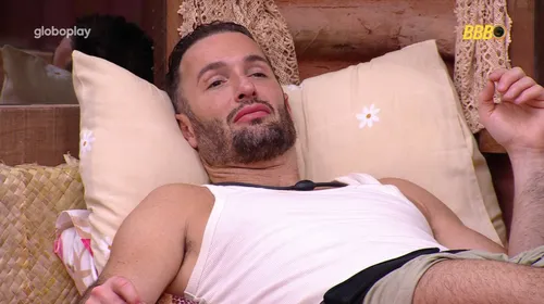 
				
					BBB 25: Guilherme define alvos, sister se desespera e Eva detona Aline
				
				