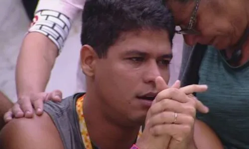 
				
					Enquete BBB 25: participante sobe em votação e humilha rival na final
				
				
