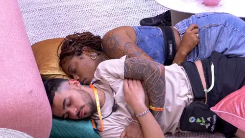 
				
					'BBB 25': 5 motivos para Thamiris não ser eliminada
				
				