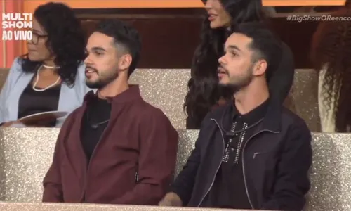 
				
					BBB 25: João Pedro vive climão após suposto affair com ex-colega
				
				