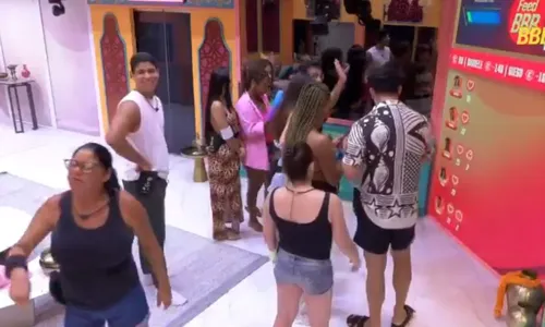 
				
					'BBB 25': Joselma se revolta ao ser chamada de 'planta' e vira piada
				
				