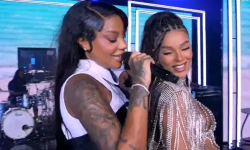 
				
					BBB 25: Ludmilla e Brunna surpreendem e anunciam nome da filha
				
				