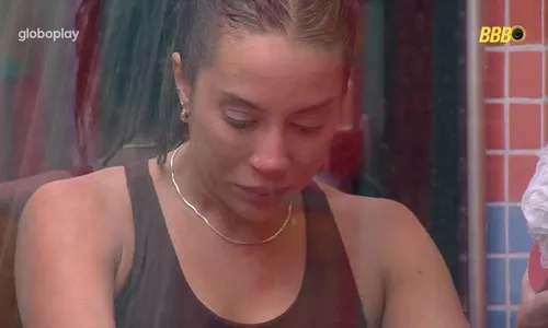 
				
					'BBB 25': Renata chora e se desespera após perder Prova do Líder
				
				