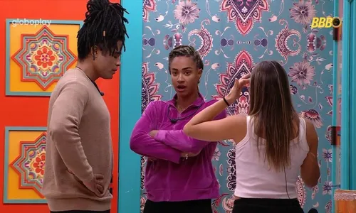 
				
					'BBB 25': Renata entra em desespero após eliminação da Prova do Líder
				
				