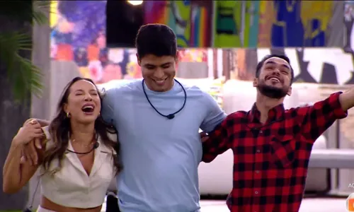 
				
					BBB: equipe de Renata surpreende e prepara festa com Solange Almeida
				
				