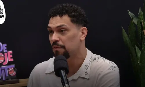 
				
					BBB 25: Vinícius revela choque com ataques de Maike 'pelas costas'
				
				