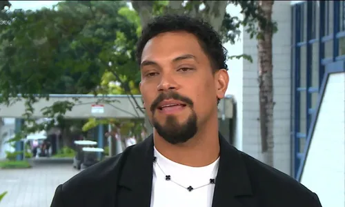 
				
					Ex-BBB Vinícius Nascimento lamenta perda de avô após fim de reality
				
				