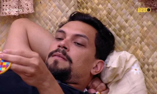 
				
					'BBB 25': Vinícius desabafa, Vitória se revolta e aliado entrega Diogo
				
				