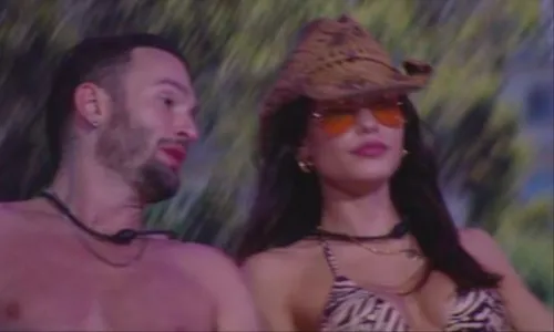 
					'BBB 25': festa tem Vitória detonando João Pedro, desabafos e chororô
				
				