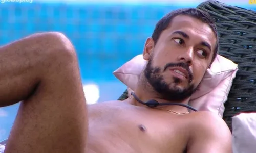 
					BBB 25: Aline arma plano, Diego manda papo, Thamiris recalcula rota
				
				