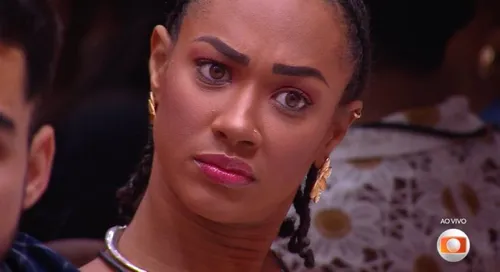 
				
					Enquete BBB: Aline perde preferência do público e é ameaçada por rival
				
				