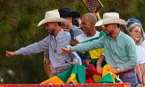 
				
					'BBB 25': web detona carreata de João Pedro e João Gabriel: 'Mico'
				
				
